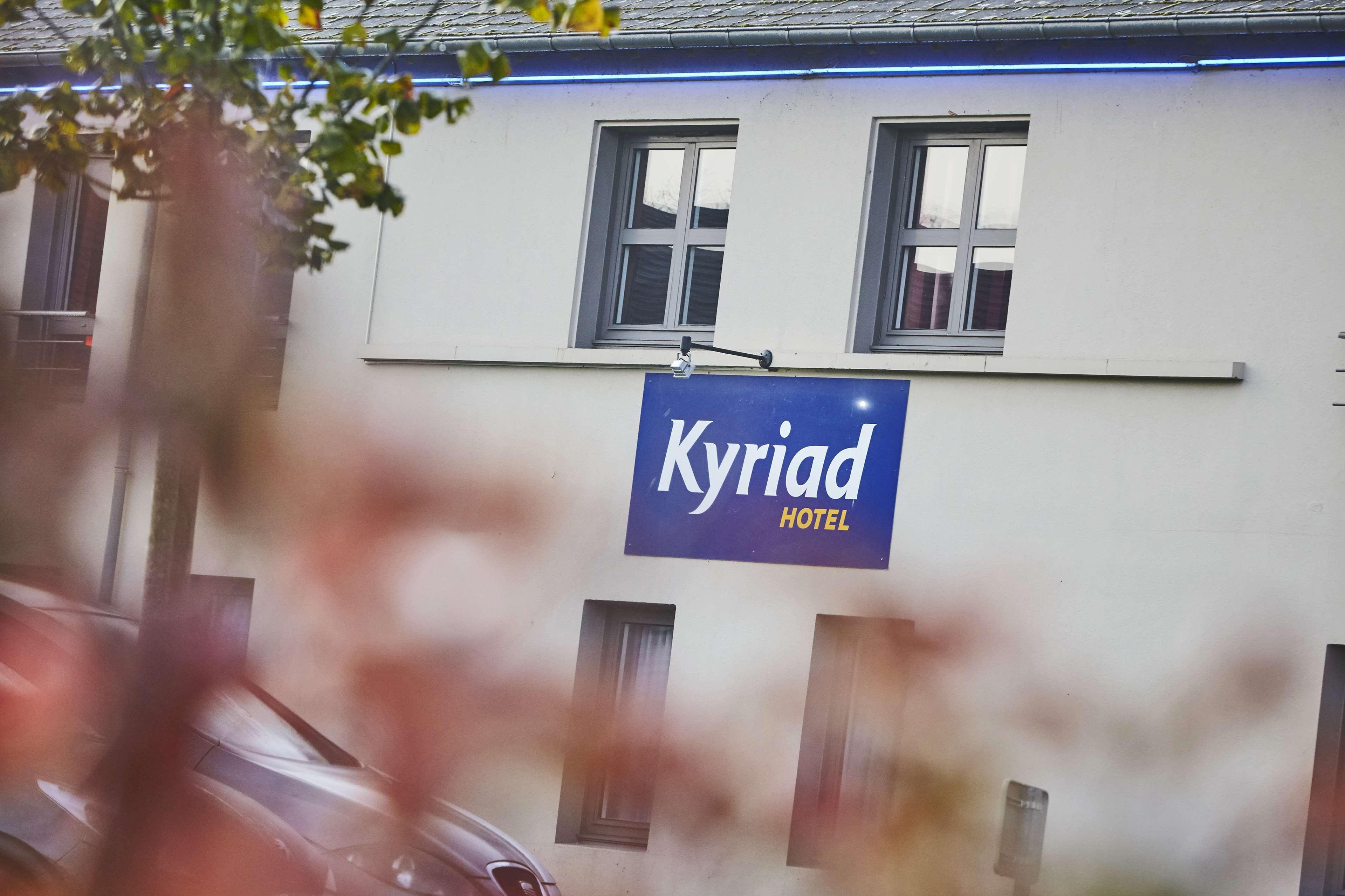 Kyriad Hotel La Flèche Exterior foto